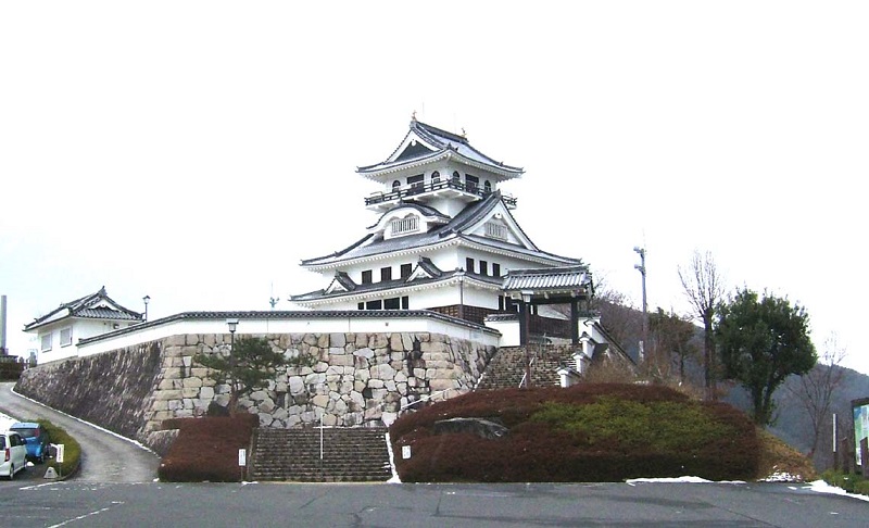 Kawahara Castle