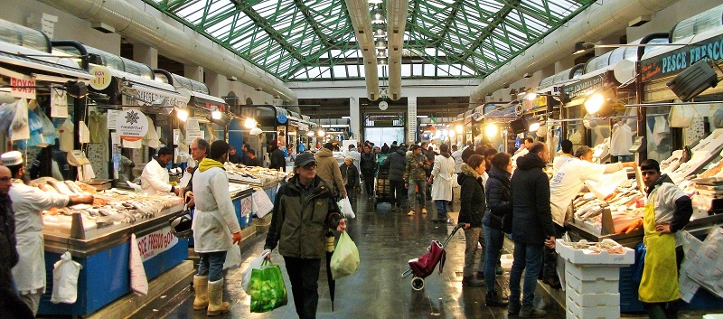 Piazza Vittorio Market