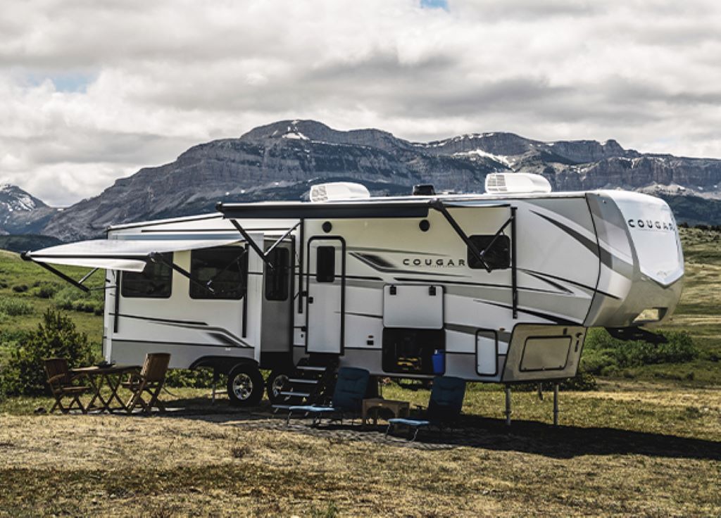 Who Makes Cougar Travel Trailers? Discover the Masterminds Behind the Iconic RV Brand